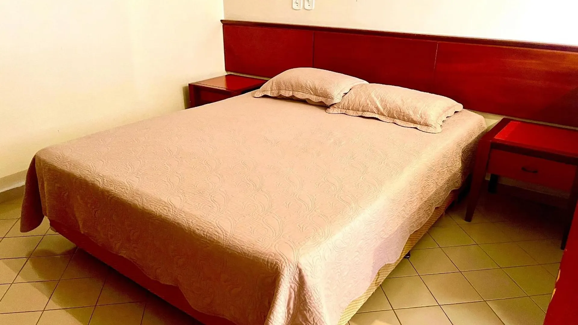 Eldolrado Flat Service Apartamentos Para Temporada Caldas Novas Holiday home